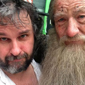 Peter Jackson and Ian McKellen on the set of The Hobbit