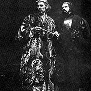 1974, DR FAUSTUS: Mephistophiles (Emrys James), Dr Faustus (Ian McKellen), and Charles V (Leon Tanner)  - Photo by Donald Cooper