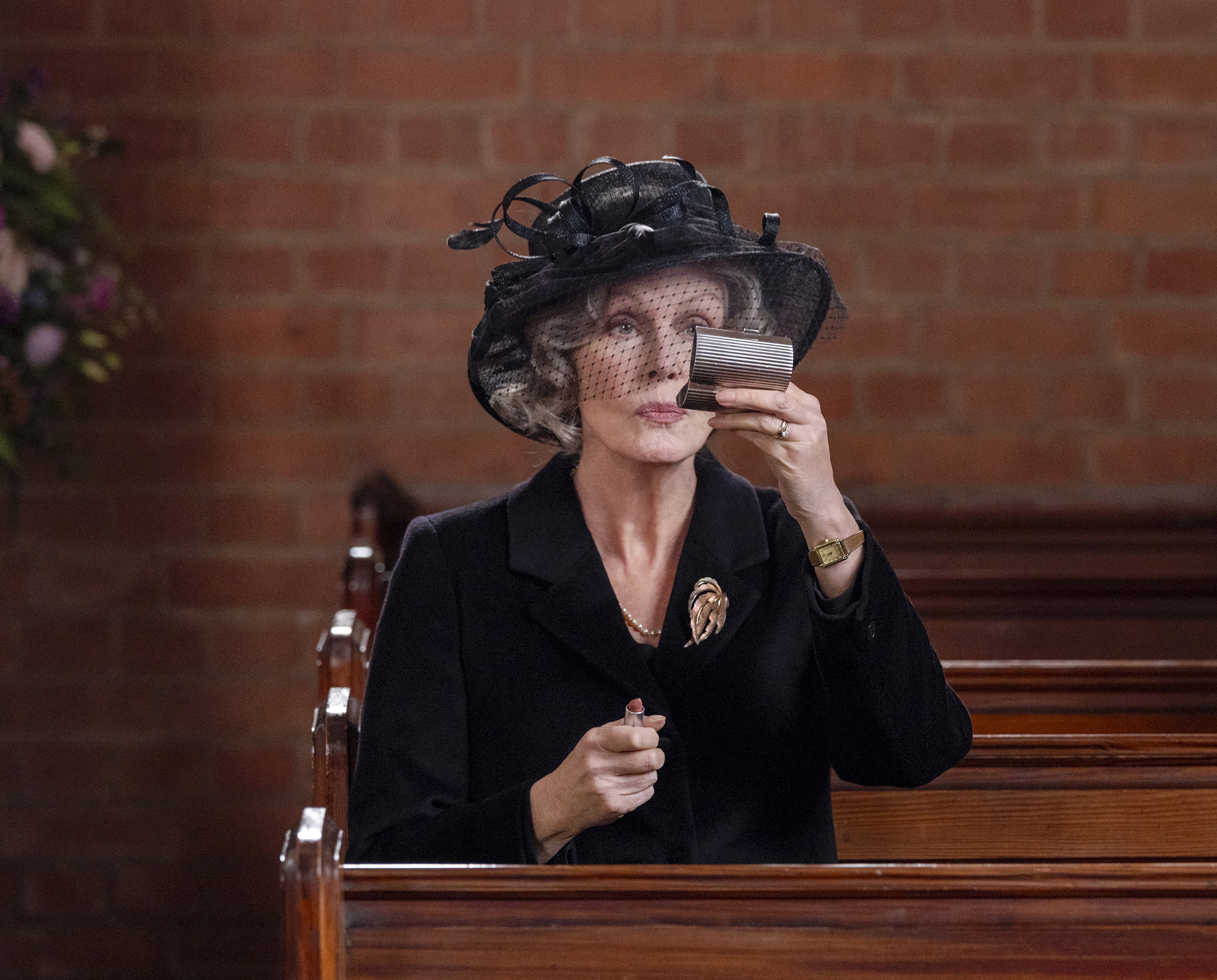 Joanna Lumley in "Frank & Percy"